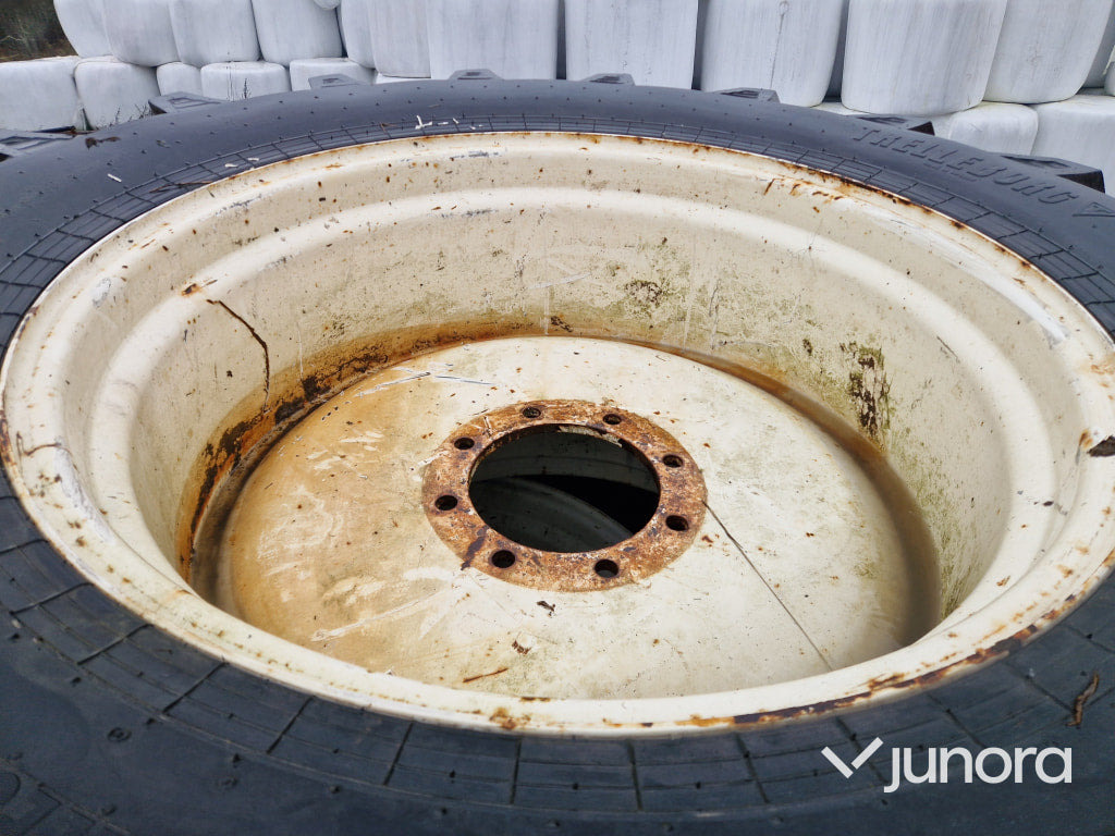 Traktordäck - Valmet 6400 - Roda completa para Trator: foto 5 Traktordäck - Valmet 6400 - Roda completa para Trator: foto 5