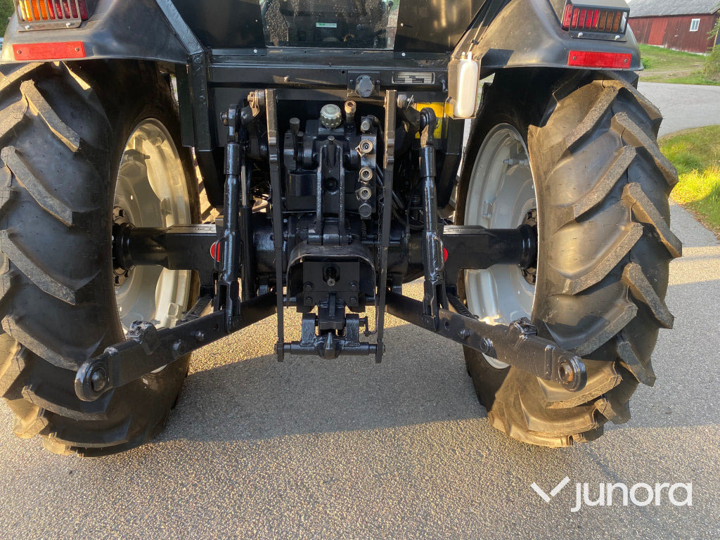 Valtra valmet A95 2003 fullt skogsutrustad - Trator: foto 5 Valtra valmet A95 2003 fullt skogsutrustad - Trator: foto 5