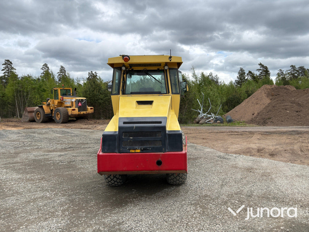 Vibrationsvält - Dynapac CA182D - Compactador: foto 4 Vibrationsvält - Dynapac CA182D - Compactador: foto 4