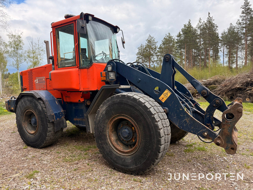 Volvo L70D - Trator: foto 2 Volvo L70D - Trator: foto 2