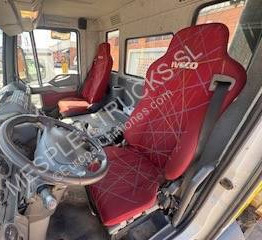 Camião basculante Iveco Trakker 310: foto 13