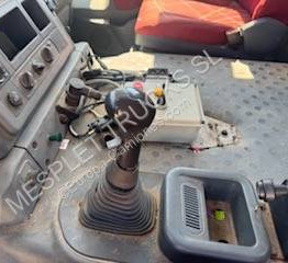 Camião basculante Iveco Trakker 310: foto 14