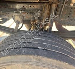 Camião basculante Iveco Trakker 310: foto 11