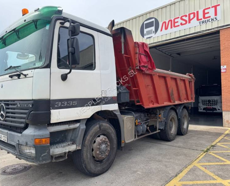 Mercedes Actros 3335 - Camião basculante, Dumper: foto 1 Mercedes Actros 3335 - Camião basculante, Dumper: foto 1
