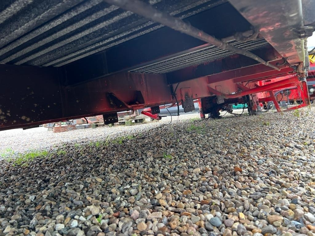 6300 mm - plads til bagmonteret kran - Carroçaria de caixa aberta: foto 5 6300 mm - plads til bagmonteret kran - Carroçaria de caixa aberta: foto 5