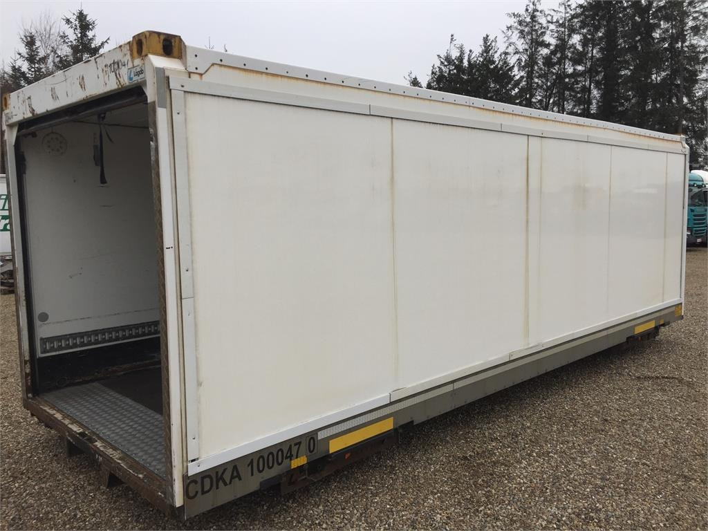 7450 mm med rulleport - Semi-reboque furgão: foto 4 7450 mm med rulleport - Semi-reboque furgão: foto 4