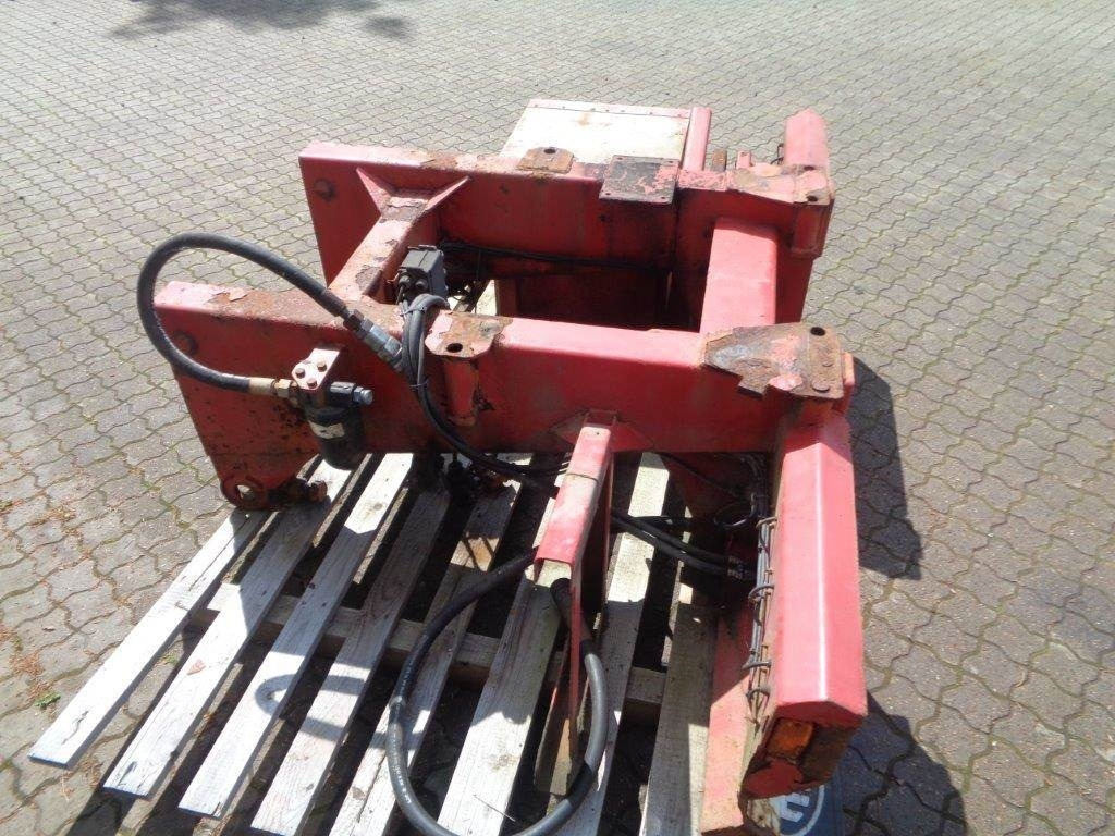HMF 14,2 T-M Kran konsol med træktravers - Equipamento: foto 2 HMF 14,2 T-M Kran konsol med træktravers - Equipamento: foto 2