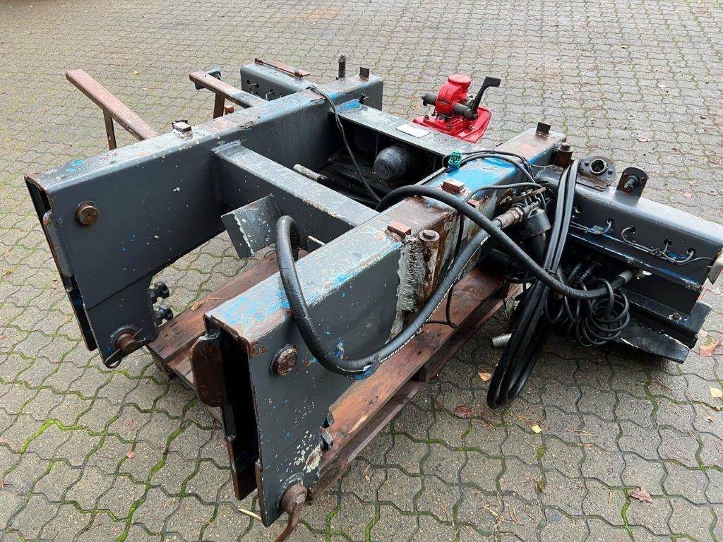 HMF 20,5 T-M Kran konsol med træk travers - Grua para camião para Máquina de construção: foto 4 HMF 20,5 T-M Kran konsol med træk travers - Grua para camião para Máquina de construção: foto 4