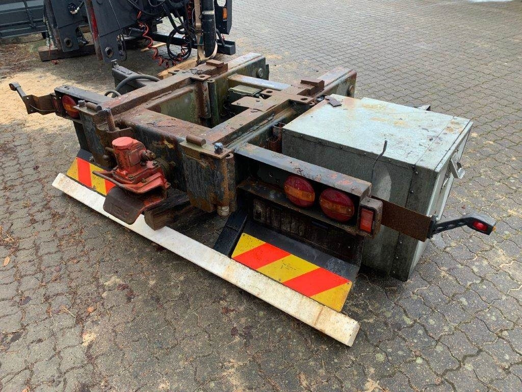 HMF 20,5 T-M kran konsol med træktravers - Grua para camião: foto 2 HMF 20,5 T-M kran konsol med træktravers - Grua para camião: foto 2