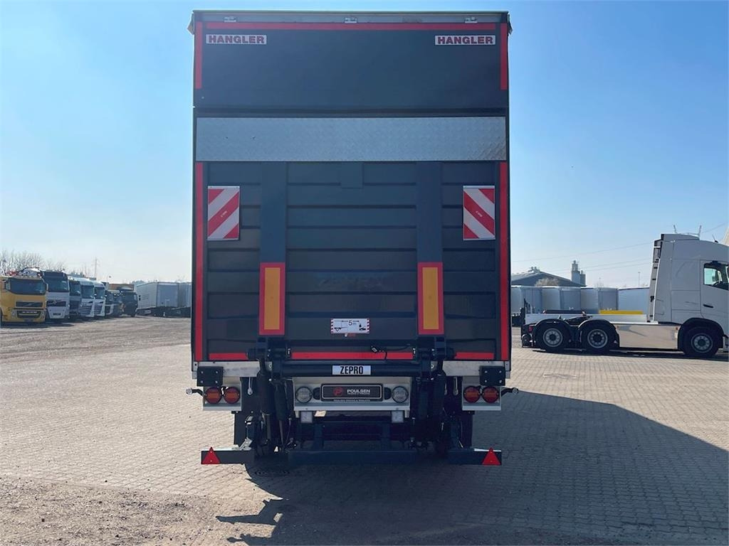 Semi-reboque de lona Hangler City RoadRunner 27-pallers - enkelt monteret: foto 7 Semi-reboque de lona Hangler City RoadRunner 27-pallers - enkelt monteret: foto 7