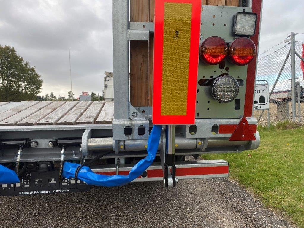 Hangler DTS-H 300 3 akslet hænger med ramper - Reboque baixa: foto 5 Hangler DTS-H 300 3 akslet hænger med ramper - Reboque baixa: foto 5