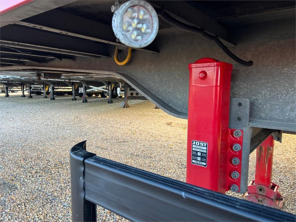 Kel-Berg 13,6 mtr. - 94m3 - 2500 kg lift - Semi-reboque furgão: foto 5 Kel-Berg 13,6 mtr. - 94m3 - 2500 kg lift - Semi-reboque furgão: foto 5