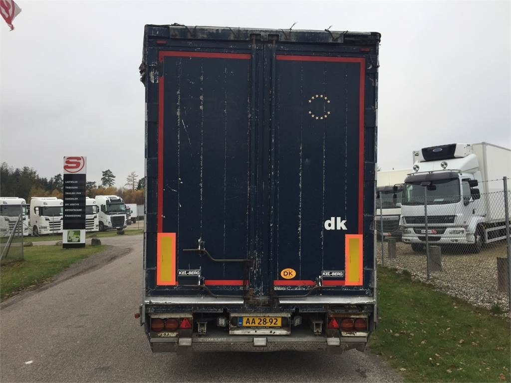 Kel-Berg 92m3 alu kasse + folde-slæde lift - Semi-reboque piso móvel: foto 4 Kel-Berg 92m3 alu kasse + folde-slæde lift - Semi-reboque piso móvel: foto 4