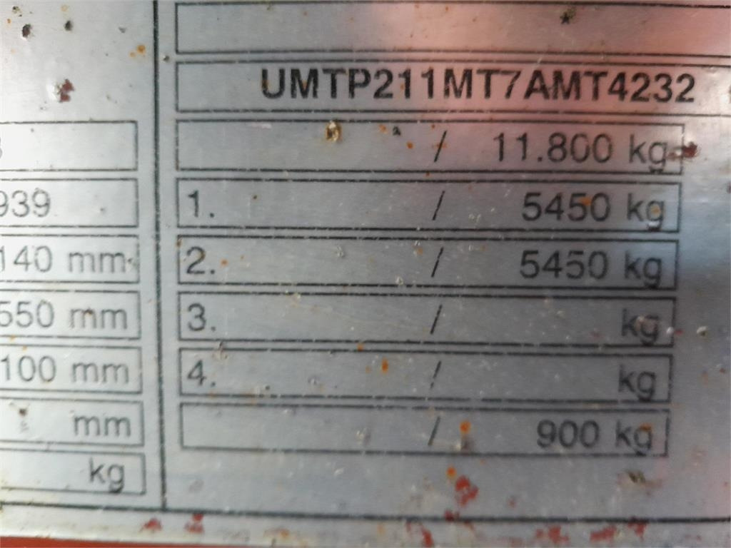 MTDK KC200 11,8 ton 5,2 mtr lad + ramper - Reboque baixa: foto 5 MTDK KC200 11,8 ton 5,2 mtr lad + ramper - Reboque baixa: foto 5