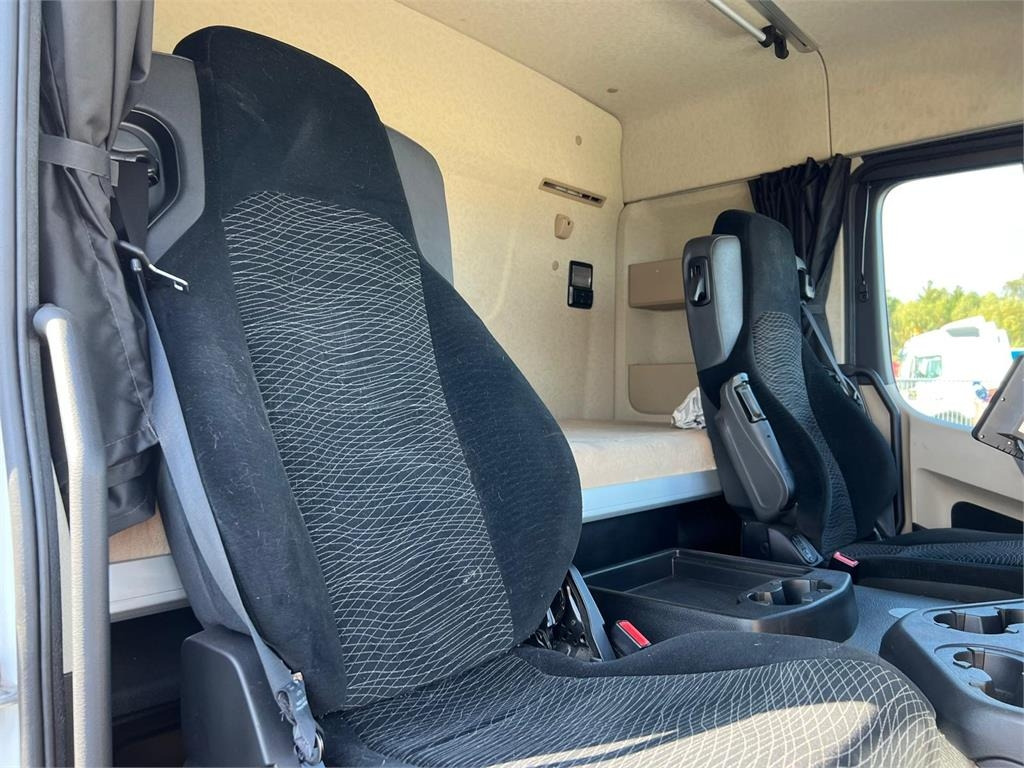 Camião frigorífico Mercedes-Benz Actros 2530 L 6x2*4: foto 9