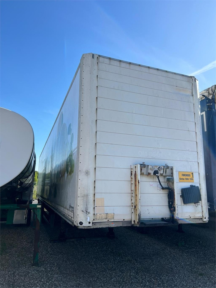 Schmitz 13,6 mtr boks - Semi-reboque furgão: foto 2 Schmitz 13,6 mtr boks - Semi-reboque furgão: foto 2