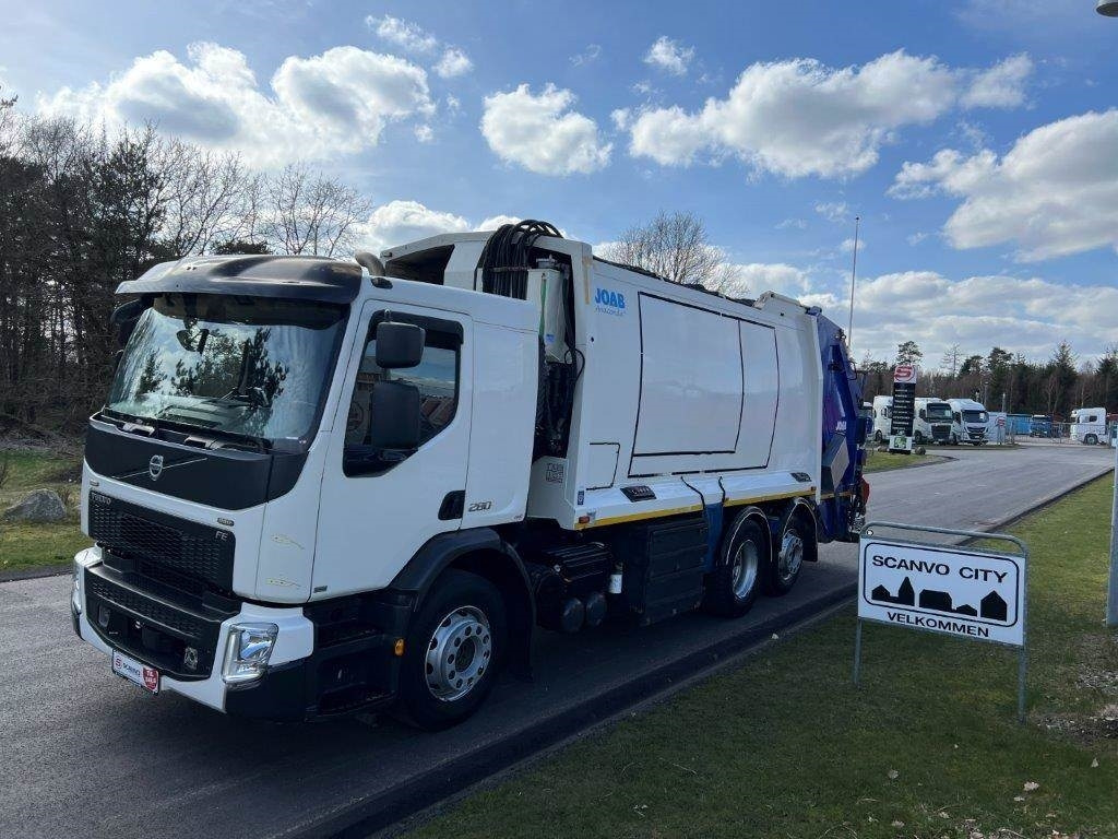 Volvo FE320 - Joab 20,8m3 Anaconda MD - Caminhão de lixo: foto 1 Volvo FE320 - Joab 20,8m3 Anaconda MD - Caminhão de lixo: foto 1