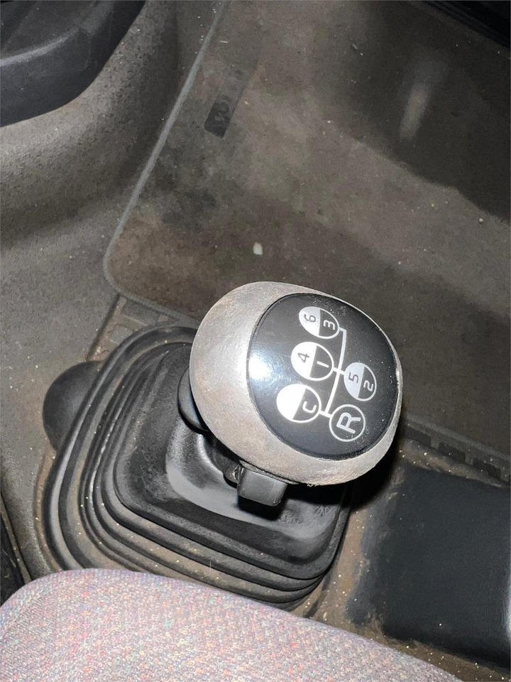 Volvo FH12-420 - Camião multibenne: foto 3 Volvo FH12-420 - Camião multibenne: foto 3