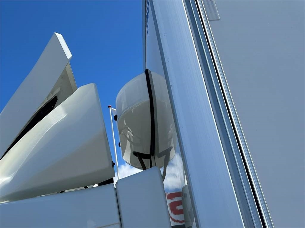 Volvo FL 16 ton 250HK - Camião furgão: foto 5 Volvo FL 16 ton 250HK - Camião furgão: foto 5