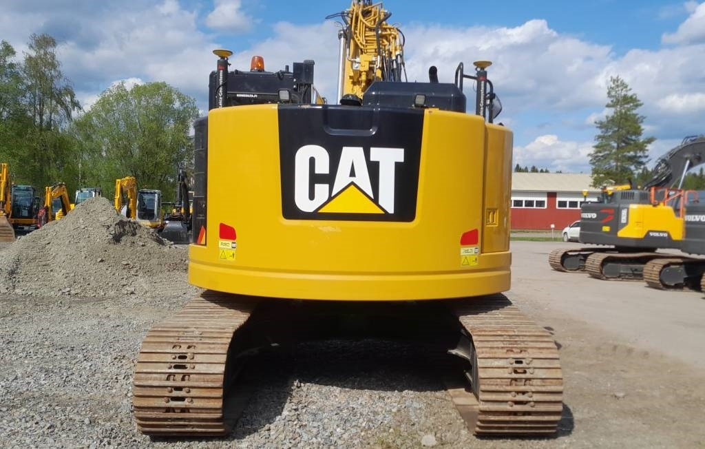 CAT 325FLCR PYÖRITTÄJÄLLLÄ - Escavadora de rastos: foto 4 CAT 325FLCR PYÖRITTÄJÄLLLÄ - Escavadora de rastos: foto 4