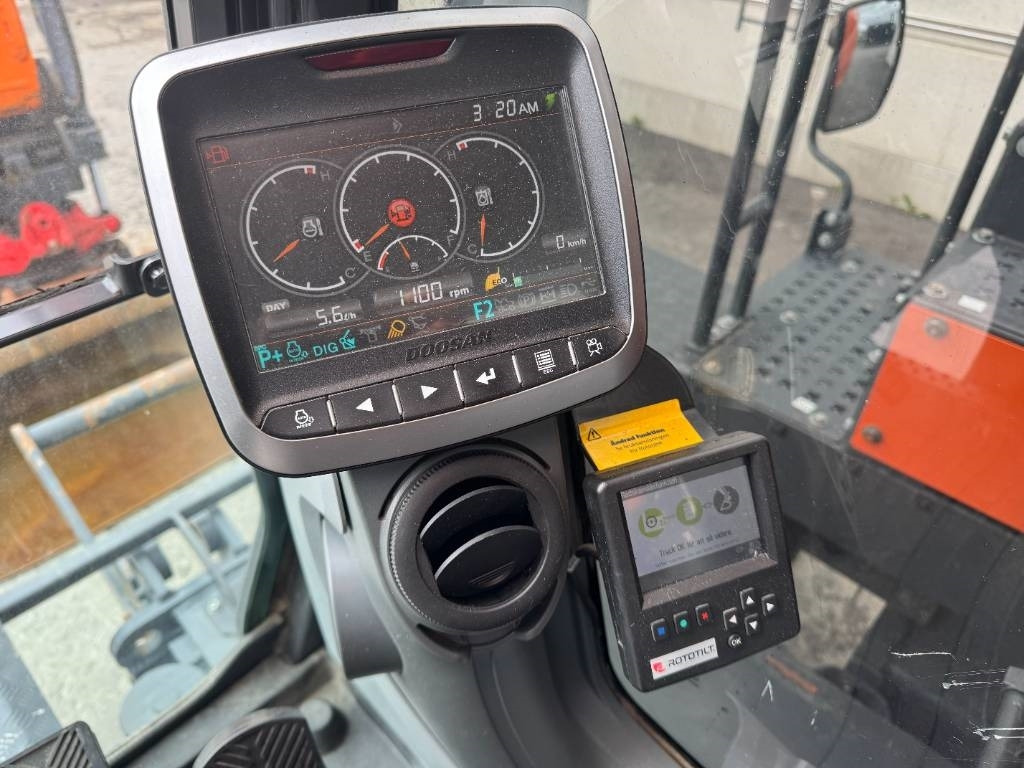 Escavadeira de rodas Doosan DX 165 W-5: foto 15
