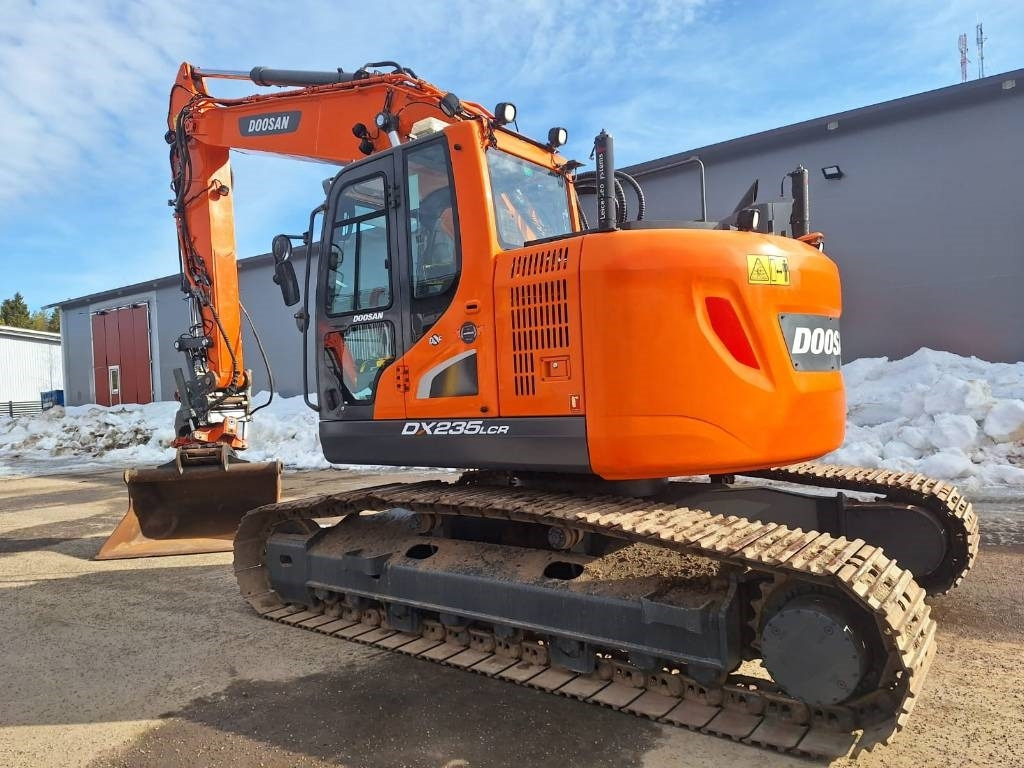 Doosan DX235LCR-5 PYÖRITTÄJÄ, 3D-LAITTEET - Escavadora de rastos: foto 2 Doosan DX235LCR-5 PYÖRITTÄJÄ, 3D-LAITTEET - Escavadora de rastos: foto 2
