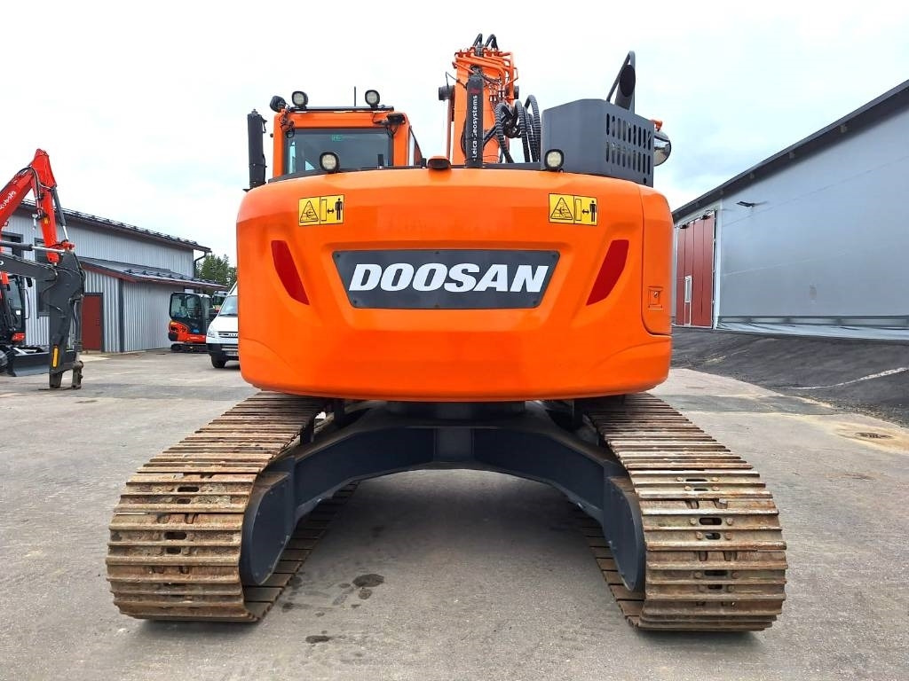 Doosan MYYTY! SOLD! DX235LCR-5 PYÖRITTÄJÄ - Escavadora de rastos: foto 3 Doosan MYYTY! SOLD! DX235LCR-5 PYÖRITTÄJÄ - Escavadora de rastos: foto 3