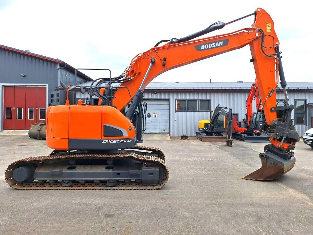 Doosan MYYTY! SOLD! DX235LCR-5 PYÖRITTÄJÄ - Escavadora de rastos: foto 5 Doosan MYYTY! SOLD! DX235LCR-5 PYÖRITTÄJÄ - Escavadora de rastos: foto 5