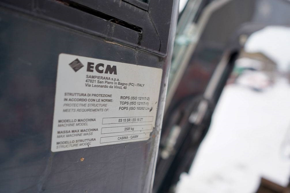 Mini escavadeira ECM ES 18 ZT: foto 17