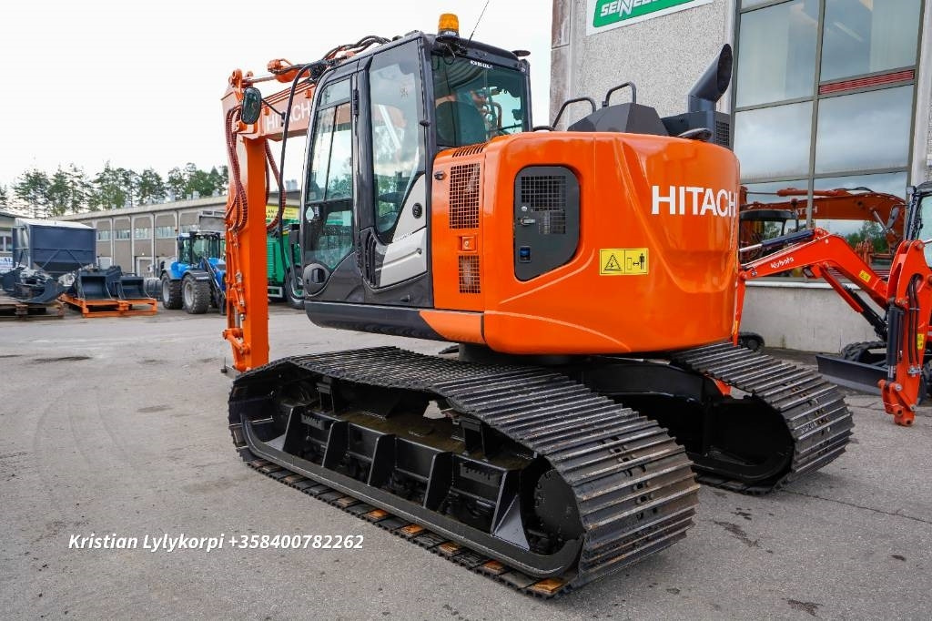 Hitachi MYYTY! SOLD! ZX135US-6 METSÄALUSTA - Escavadora de rastos: foto 3 Hitachi MYYTY! SOLD! ZX135US-6 METSÄALUSTA - Escavadora de rastos: foto 3