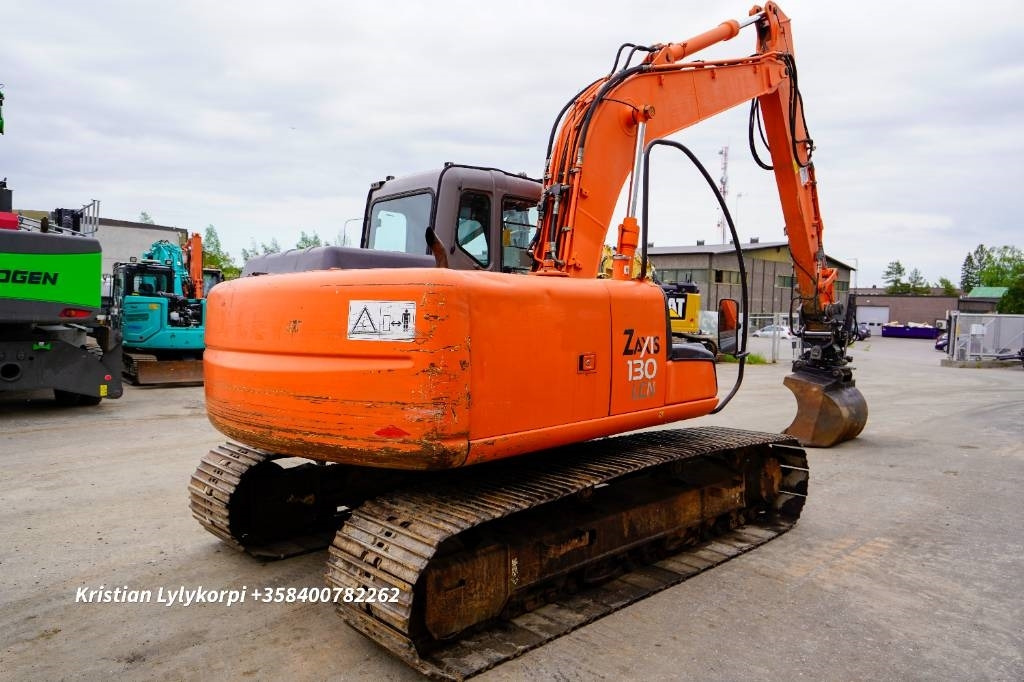 Hitachi ZX130LCN PYÖRITTÄJÄLLÄ - Escavadora de rastos: foto 5 Hitachi ZX130LCN PYÖRITTÄJÄLLÄ - Escavadora de rastos: foto 5