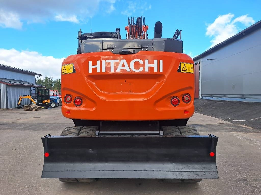 Hitachi ZX155W-7 -STAGE 5- VÄHÄN AJETTU  - Escavadeira de rodas: foto 3 Hitachi ZX155W-7 -STAGE 5- VÄHÄN AJETTU  - Escavadeira de rodas: foto 3