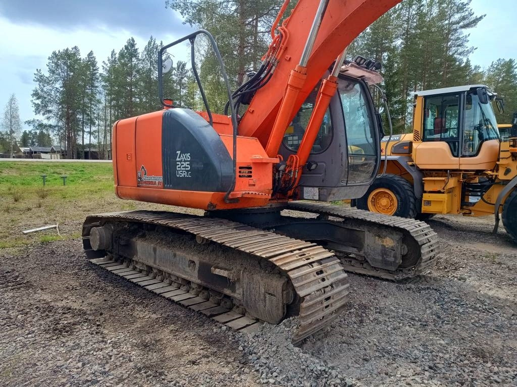 Hitachi ZX225USR KALLISTAJALLA - Escavadora de rastos: foto 5 Hitachi ZX225USR KALLISTAJALLA - Escavadora de rastos: foto 5
