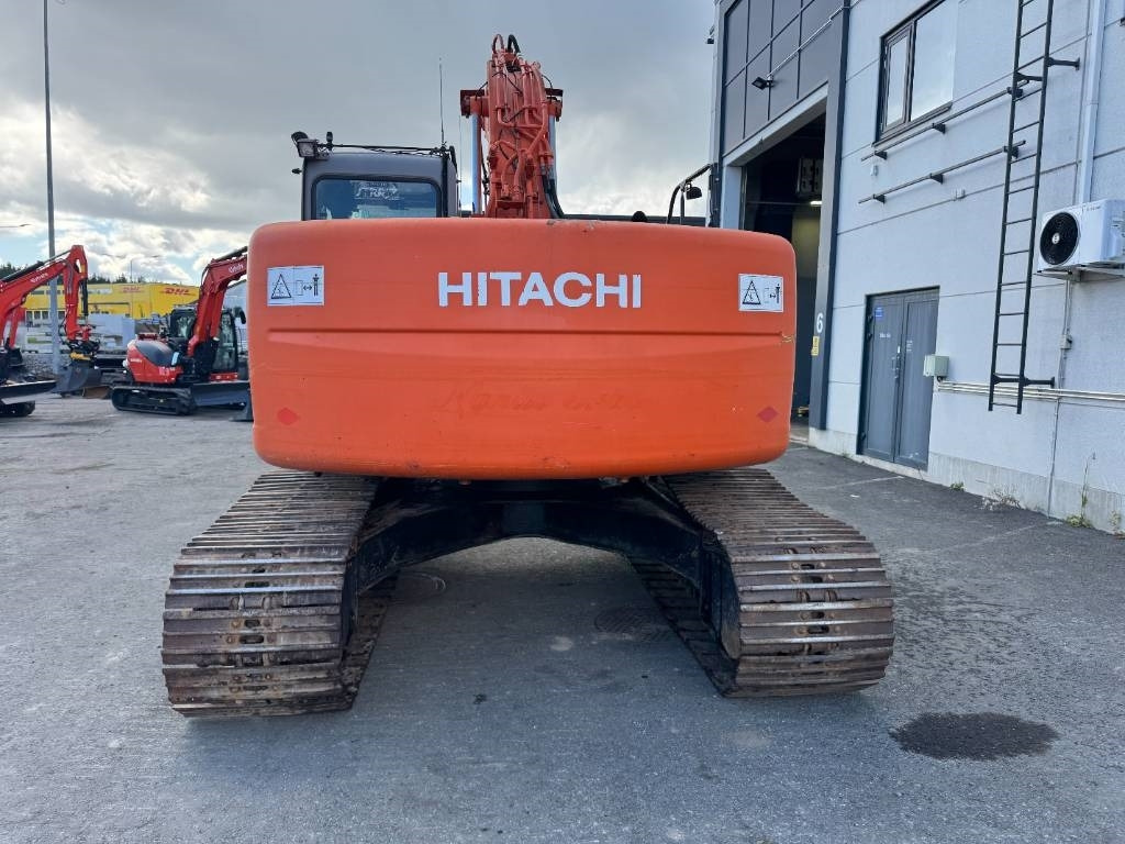 Hitachi ZX225USR PYÖRITTÄJÄLLÄ  - Escavadora de rastos: foto 4 Hitachi ZX225USR PYÖRITTÄJÄLLÄ  - Escavadora de rastos: foto 4