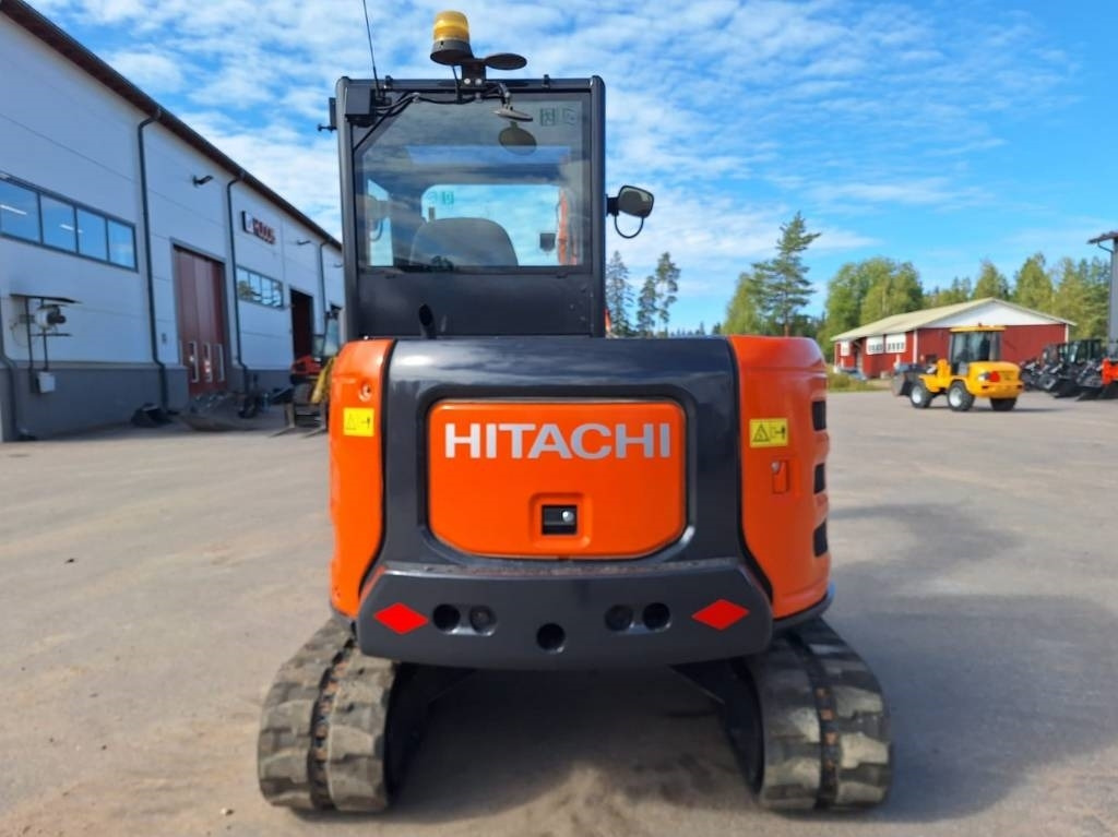 Hitachi ZX65USB-5  - Mini escavadeira: foto 3 Hitachi ZX65USB-5  - Mini escavadeira: foto 3