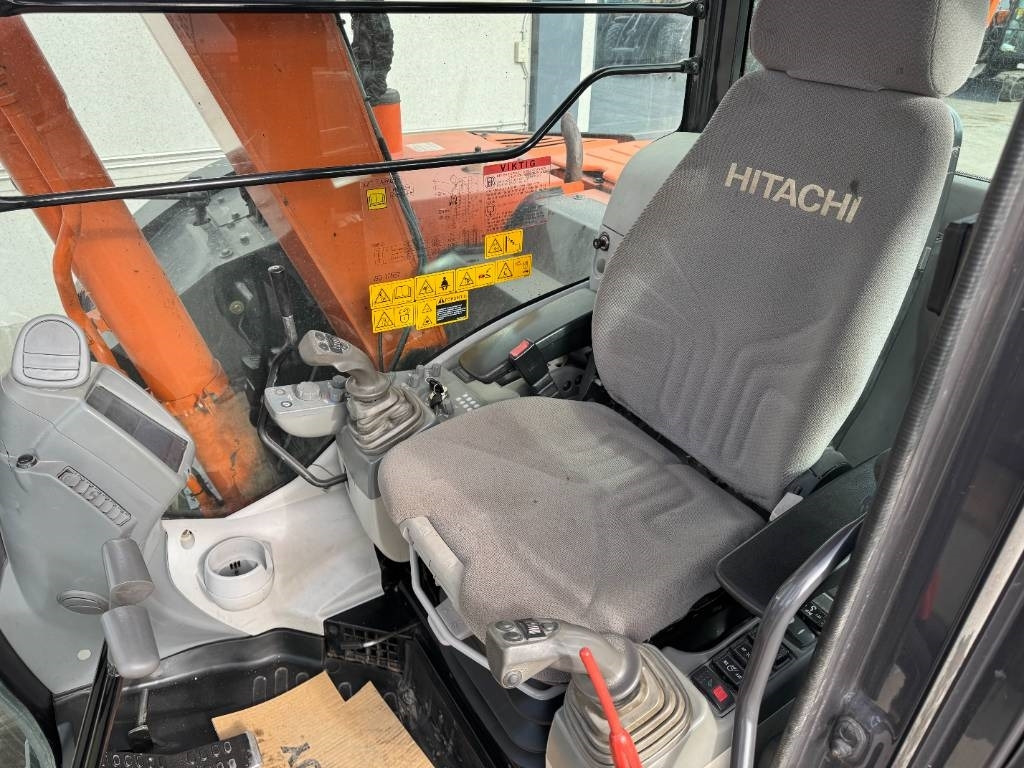 Mini escavadeira Hitachi ZX85US-5 Pyörittäjä, 3-Kauhaa: foto 13