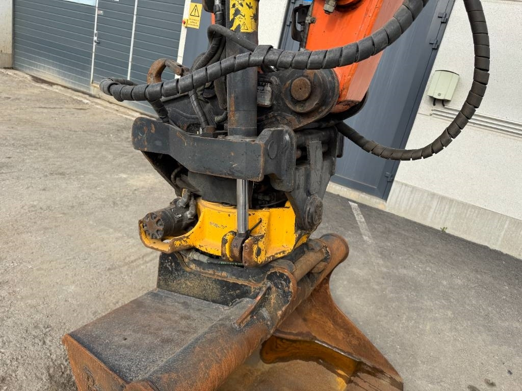 Mini escavadeira Hitachi ZX85US-5 Pyörittäjä, 3-Kauhaa: foto 8