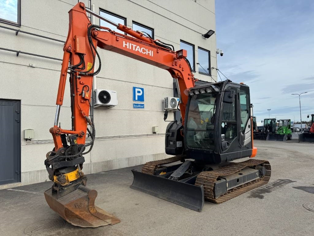 Mini escavadeira Hitachi ZX85US-5 Pyörittäjä, 3-Kauhaa: foto 6