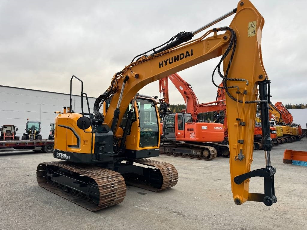 Escavadora de rastos Hyundai HX130LCR: foto 7