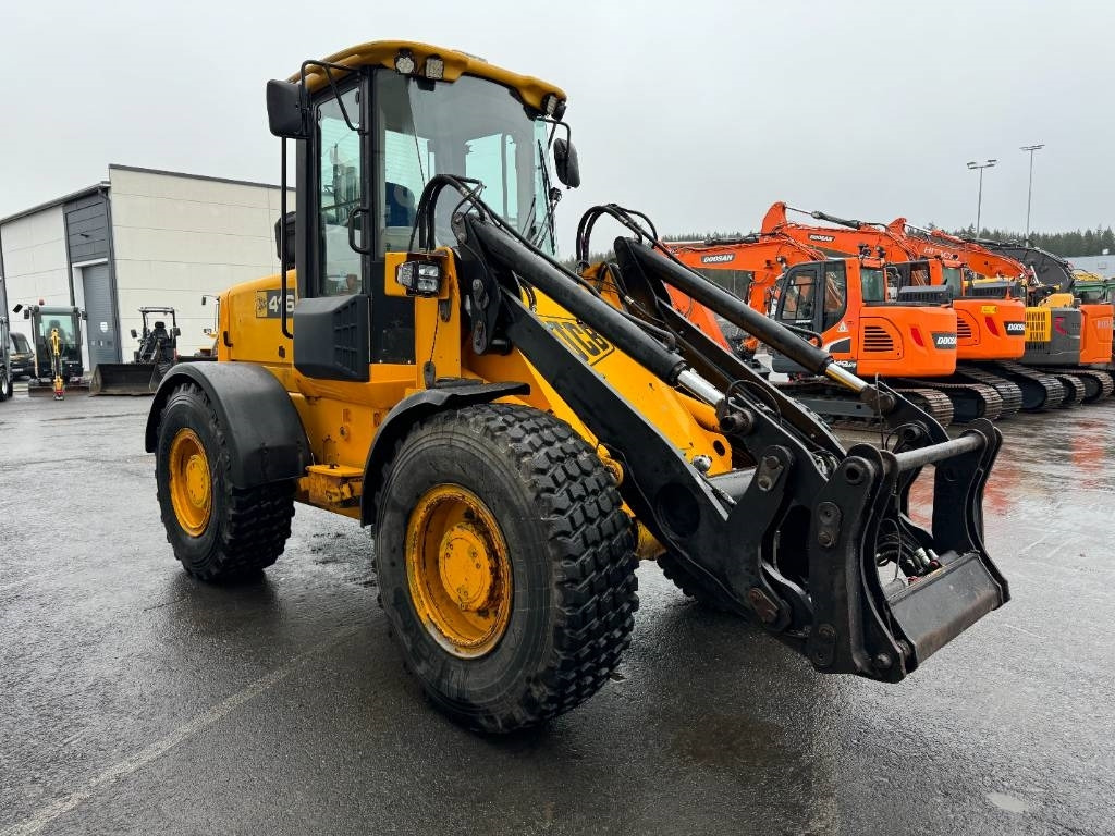 Pá carregadora de rodas JCB 416 HT: foto 6
