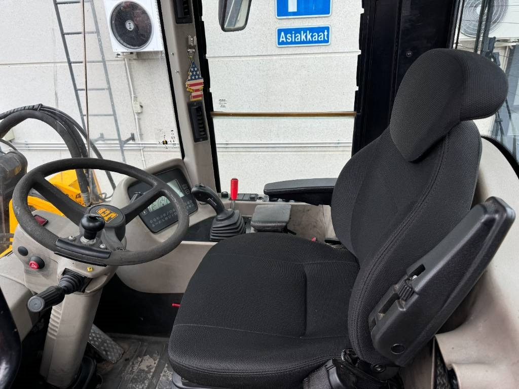 Pá carregadora de rodas JCB 416 HT: foto 12