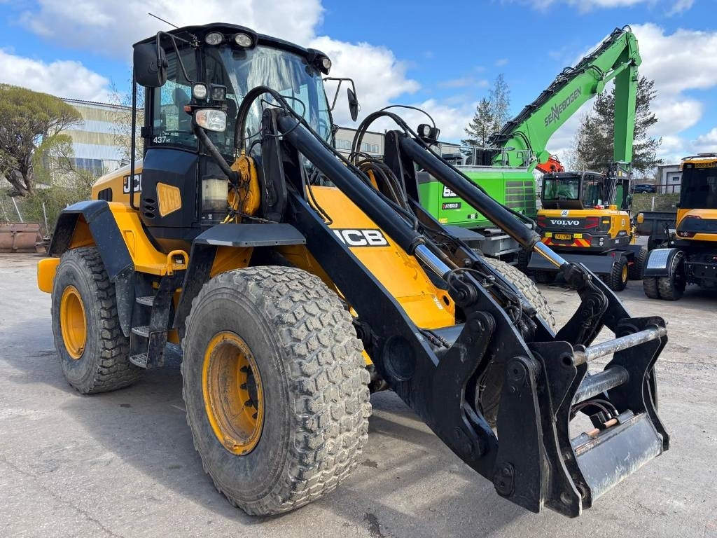 JCB 437 HT - Pá carregadora de rodas: foto 5 JCB 437 HT - Pá carregadora de rodas: foto 5