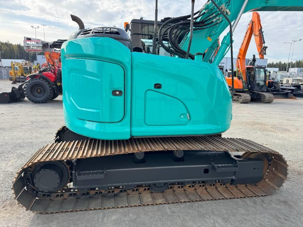 Kobelco MYYTY! SOLD! SK140SRLC-7 - Escavadora de rastos: foto 5 Kobelco MYYTY! SOLD! SK140SRLC-7 - Escavadora de rastos: foto 5