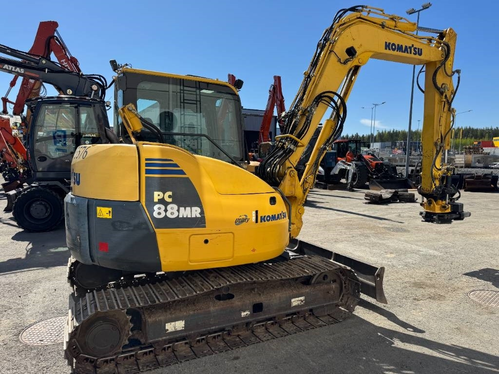 Komatsu PC88MR-8 PYÖRITTÄJÄLLÄ - Mini escavadeira: foto 4 Komatsu PC88MR-8 PYÖRITTÄJÄLLÄ - Mini escavadeira: foto 4