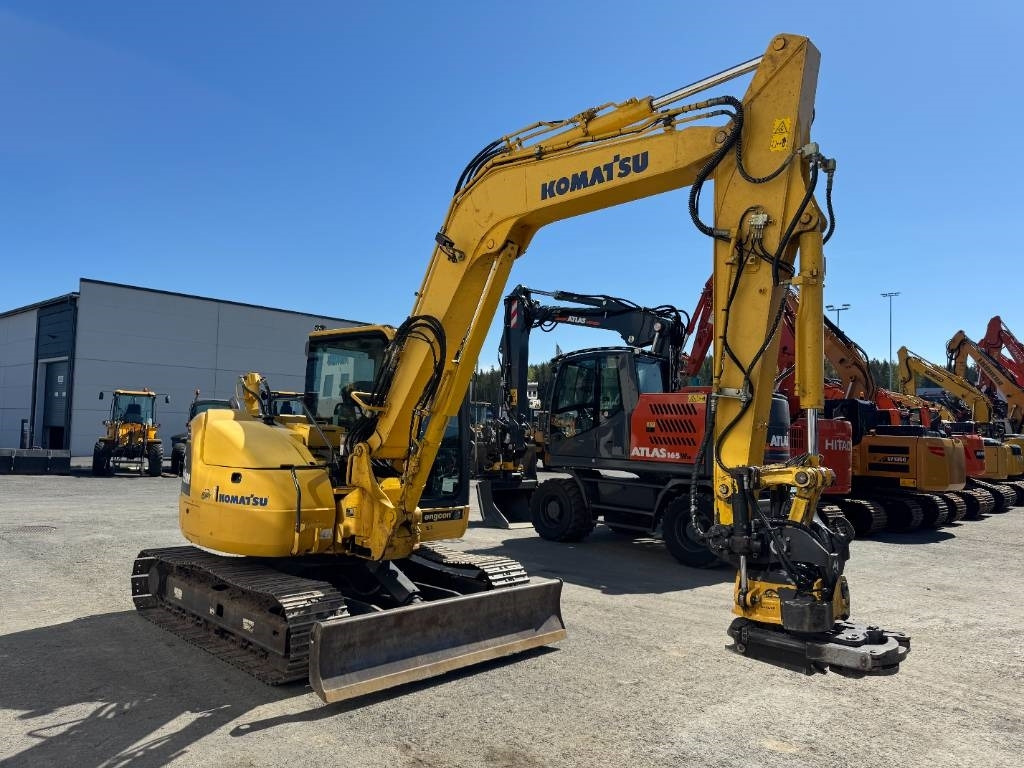 Komatsu PC88MR-8 PYÖRITTÄJÄLLÄ - Mini escavadeira: foto 5 Komatsu PC88MR-8 PYÖRITTÄJÄLLÄ - Mini escavadeira: foto 5