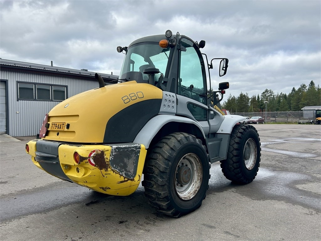 Kramer-allrad MYYTY! SOLD! 880 TEE SE ITSE - Pá carregadora de rodas: foto 4 Kramer-allrad MYYTY! SOLD! 880 TEE SE ITSE - Pá carregadora de rodas: foto 4