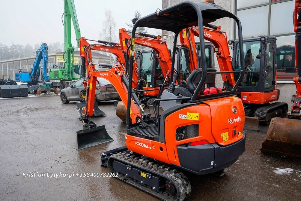 Kubota KX 016-4 EX-DEMO - Mini escavadeira: foto 2 Kubota KX 016-4 EX-DEMO - Mini escavadeira: foto 2