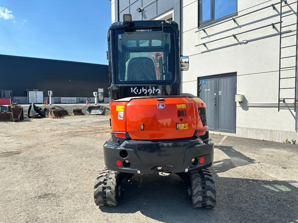 Kubota KX037-4 PYÖRITTÄJÄLLÄ - Mini escavadeira: foto 3 Kubota KX037-4 PYÖRITTÄJÄLLÄ - Mini escavadeira: foto 3