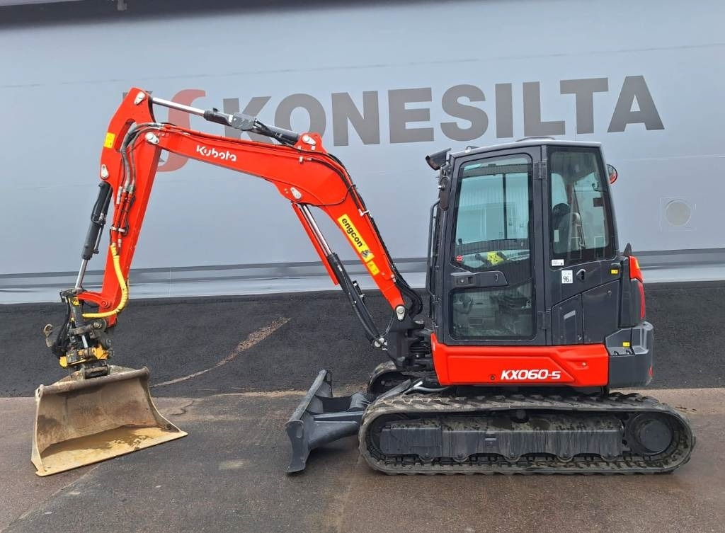 Kubota KX060-5 PYÖRITTÄJÄ, RASVARI YM. - Mini escavadeira: foto 1 Kubota KX060-5 PYÖRITTÄJÄ, RASVARI YM. - Mini escavadeira: foto 1