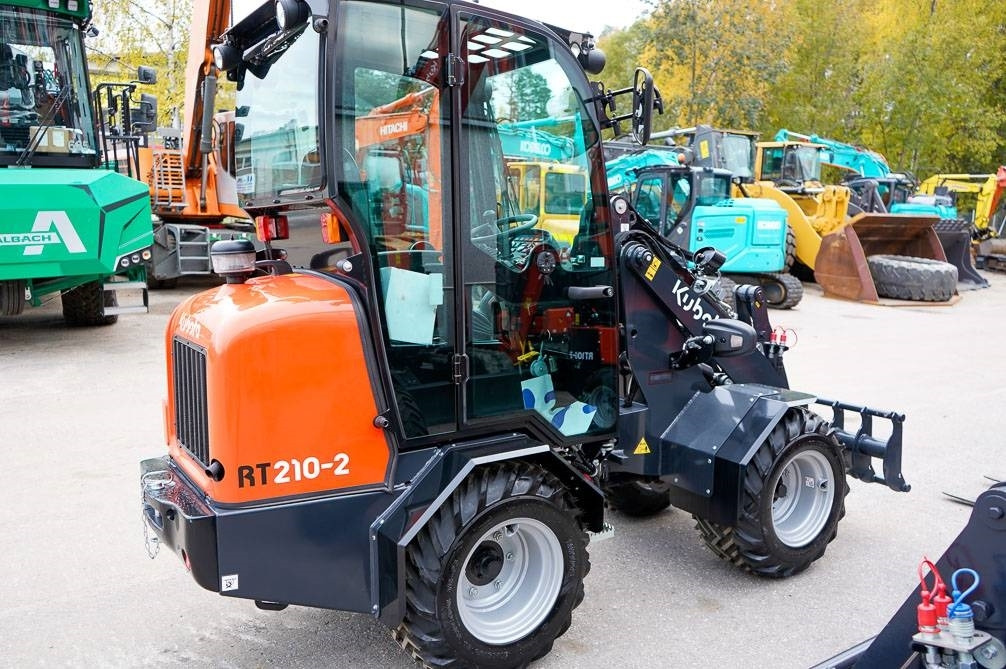 Kubota RT210-2 UUSI - Carregadora articulada: foto 5 Kubota RT210-2 UUSI - Carregadora articulada: foto 5